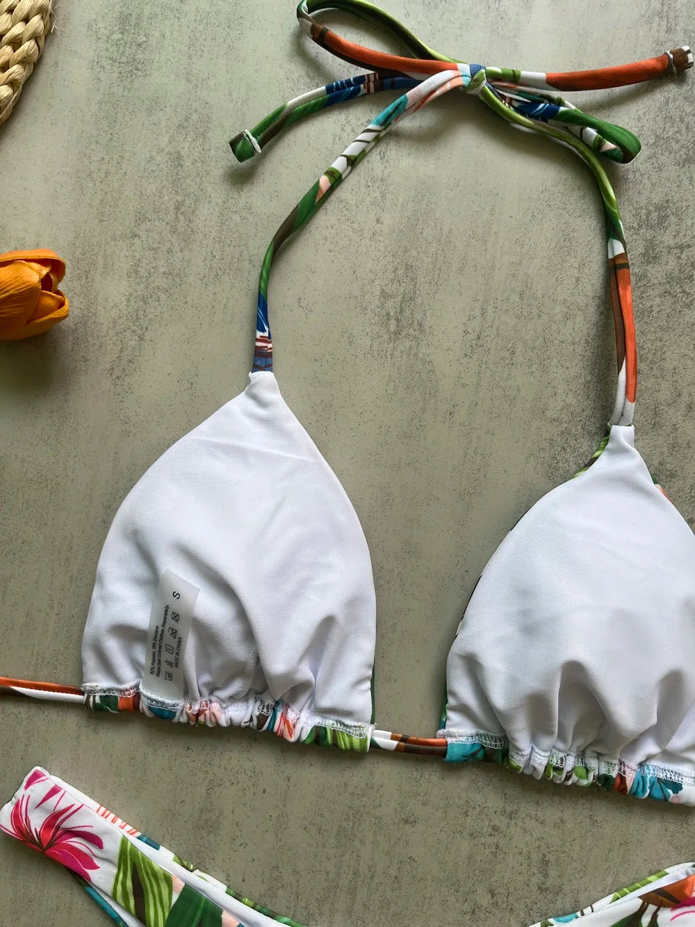 Tropical Print Bikini Set for Women – Halter Top & Low‑Rise Bottoms