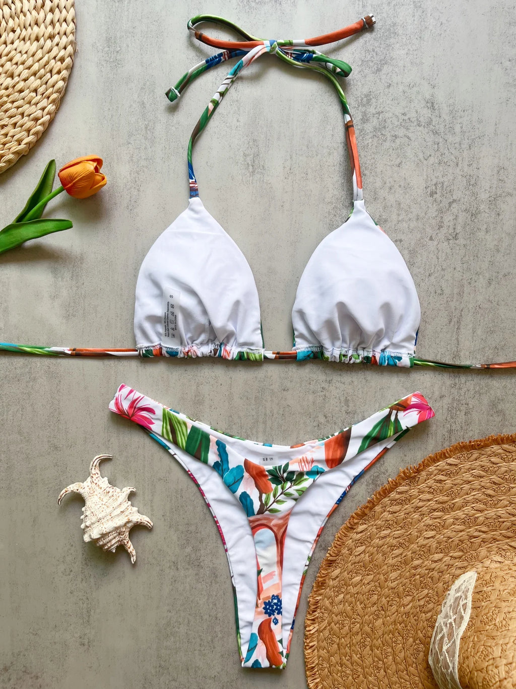 Tropical Print Bikini Set for Women – Halter Top & Low‑Rise Bottoms